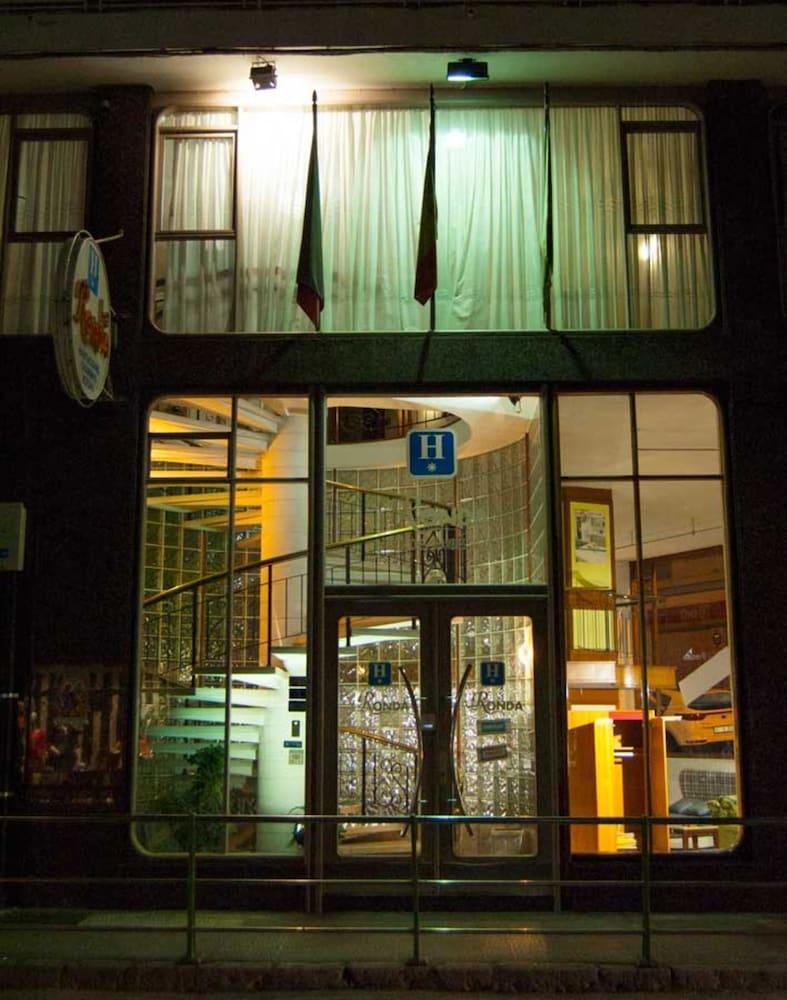 Hotel La Ronda Castro Urdiales Exterior photo