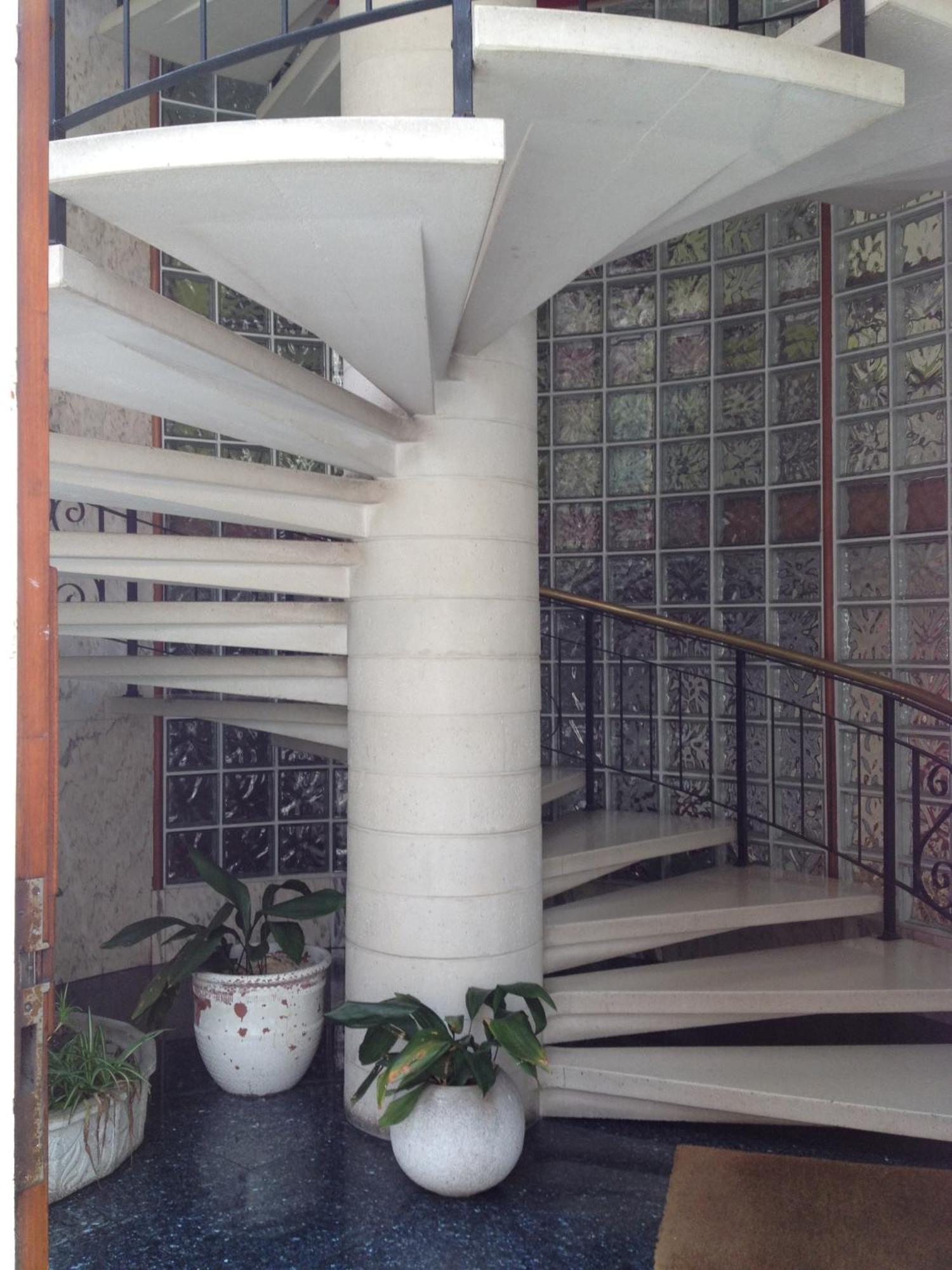 Hotel La Ronda Castro Urdiales Exterior photo